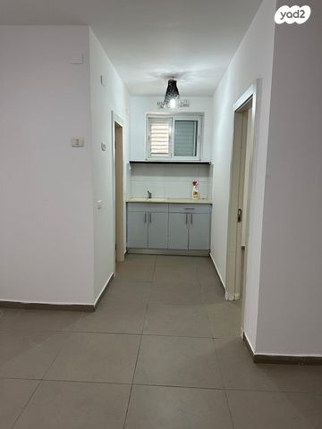 צביה לובטקין 23