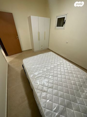 דירה, יצחק שדה 26, גבעת הרקפות, גבעת תל חי, קרית אתא