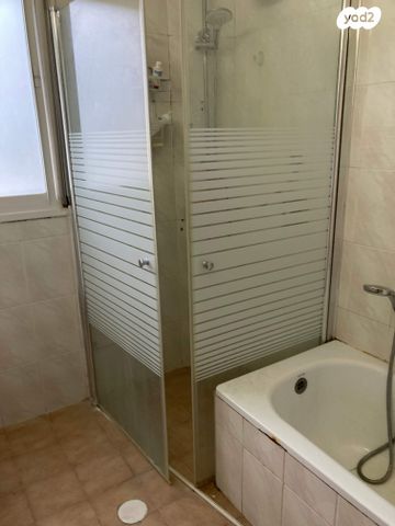 דירה, התיכון 33, נווה שאנן, חיפה