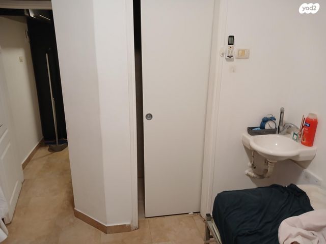 יחידת דיור, הרב בר אילן 22, הפועל המזרחי ה', שיכון ה', בני ברק