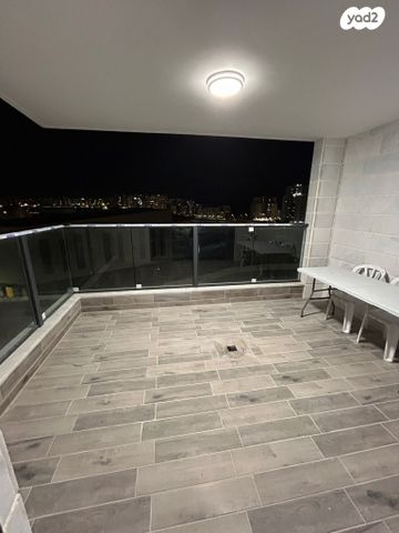 דירה, הרב שלום שבזי 1, רמב"ם, ראש העין