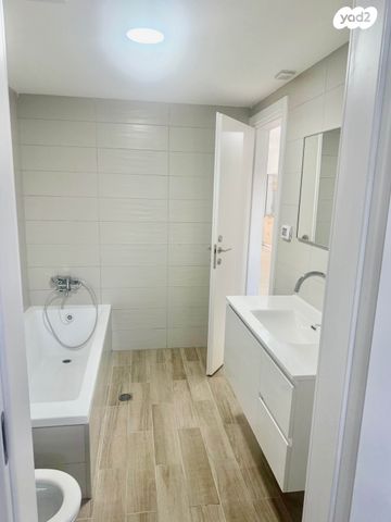 דירה, מניה שוחט 9, רמז, מערב ותיק, ראשון לציון