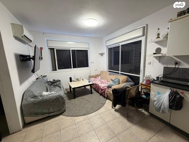 דירה, החשמל 76, נווה פז, חיפה