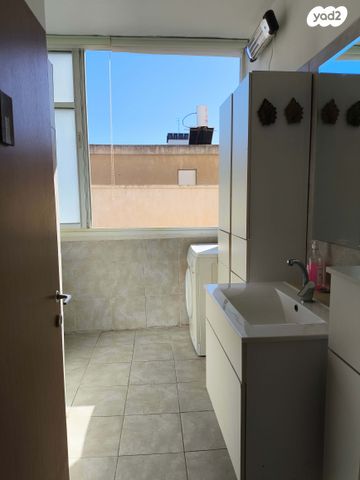 דירה, חיים וייצמן 8, א' / צפון מזרח העיר, רחובות