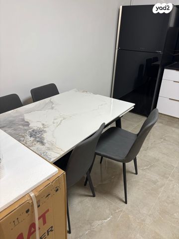 דירה, שדרות רמות 14, רמות, ירושלים