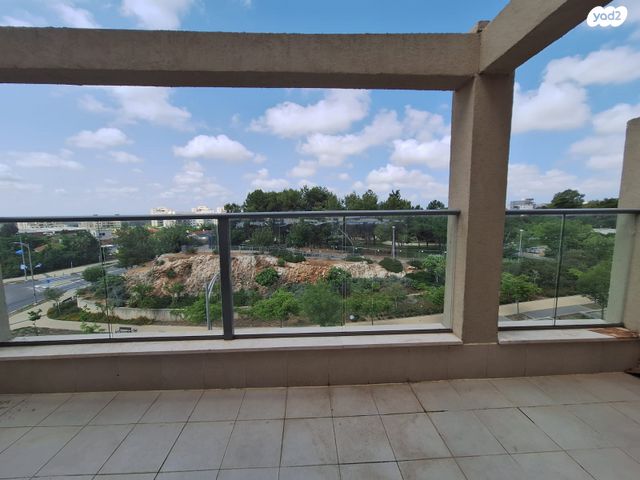 דירה, גפן 55, החורש, חריש