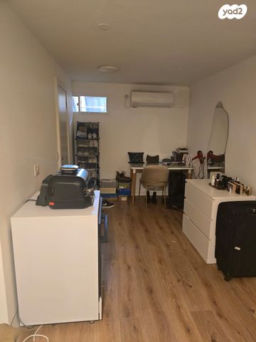 יחידת דיור, דולב 36, נווה אילן - צבאי, יבנה