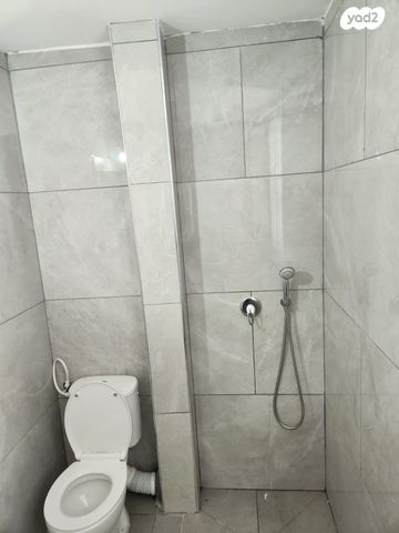 דירה, דוד רזיאל 20, רמת אשכול, אשקלון