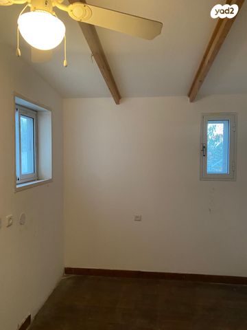 דרך הרימונים 50