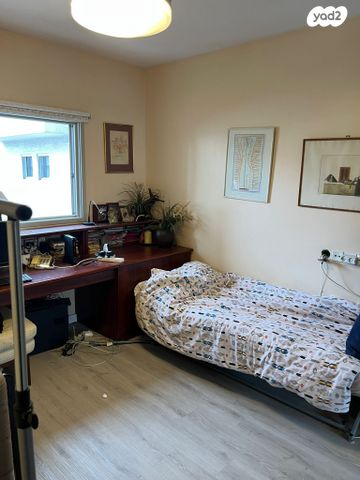 דירה, תרע"ד 3, שכונת הראשונים, רמת גן