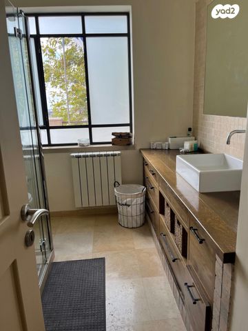 יחידת דיור, געתון 1, הנחלים, כפר ורדים