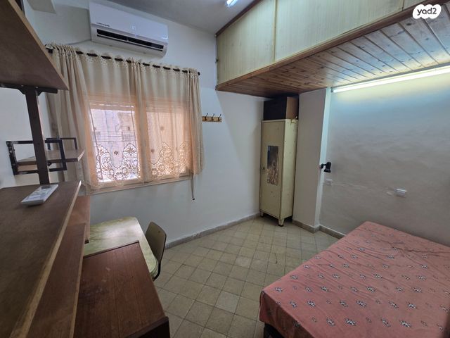 דירה, הצנחנים 6, גבעת הרמבם, גבעתיים