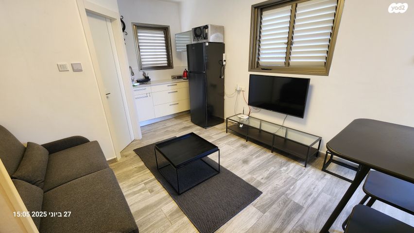 יחידת דיור, הירקון 7, גני מנחם, באר יעקב