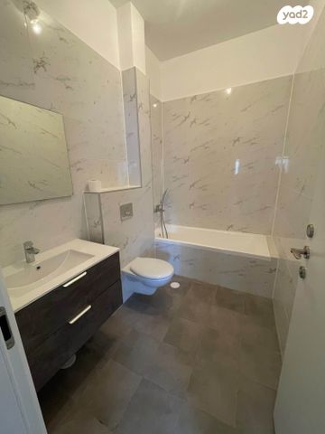 דירת גן, צה"ל 30, רמת ורבר, פתח תקווה