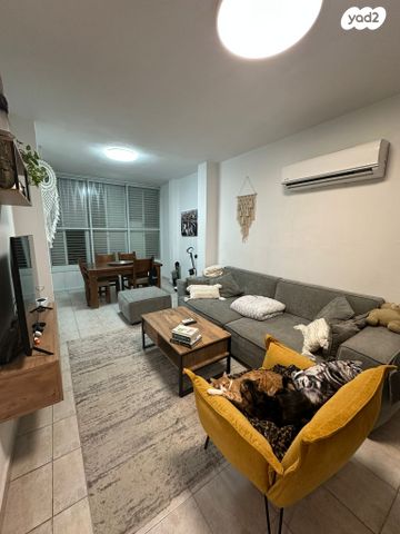 שדרות העצמאות 33