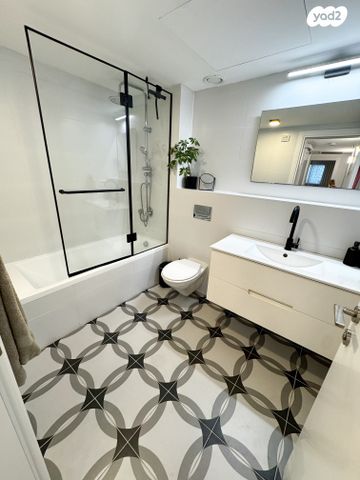 דירה, המתמיד 19, שכונת הראשונים, רמת גן