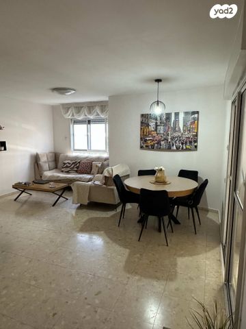 מנחם אוסישקין 21