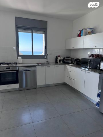 דירה, אדני פז 48, עין הים, חדרה