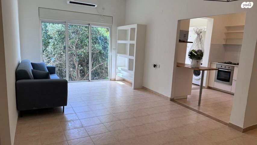 דירה, צפרירים 29, כרמליה, חיפה