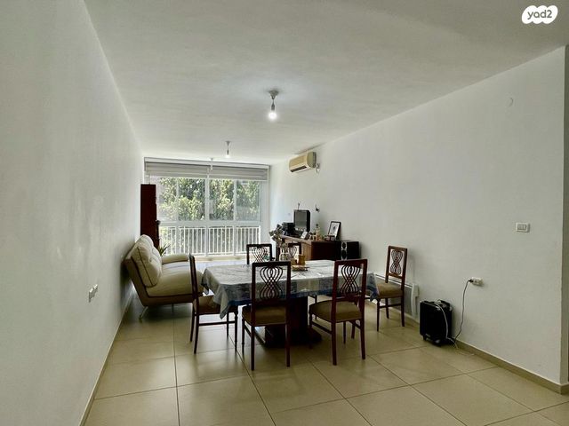 דירה, קרן היסוד 5, טלביה, קוממיות, ירושלים