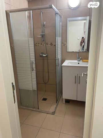 דירה, יעקב מלול 1, שיכון ד', קרית שמונה