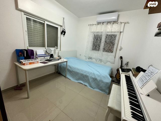 דירה, הראשונים 10, קרית חיים מזרחית, חיפה