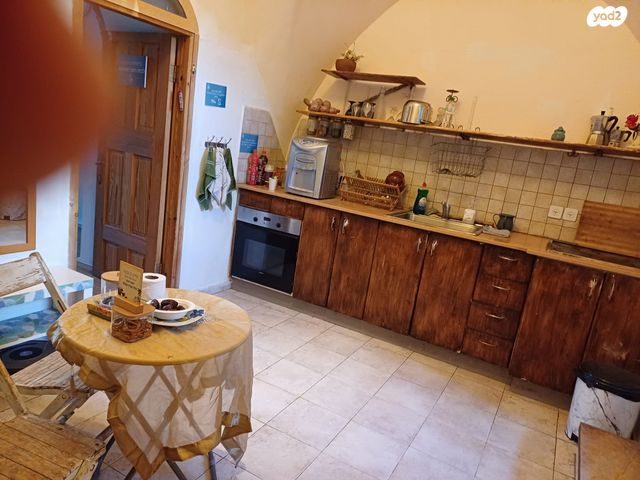 דירה, הגלבוע 38, מחנה יהודה - לב העיר, ירושלים