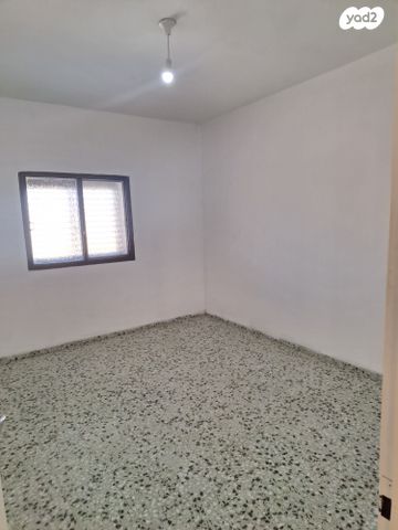 דירה, יצחק שדה 21, קרית ים ג', קרית ים