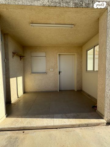 דירה, שדרות אבא חושי 1, עספיא, עספיא