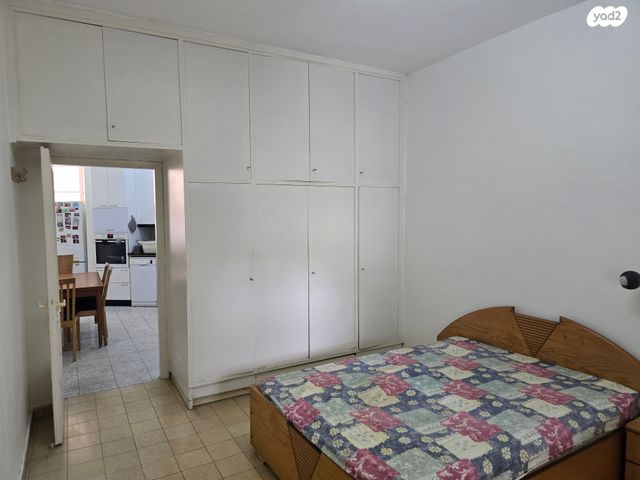 דירה, הצנחנים 6, גבעת הרמבם, גבעתיים