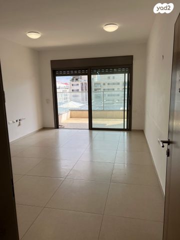 דירה, משה וילנסקי 66, נווה זמר, רעננה