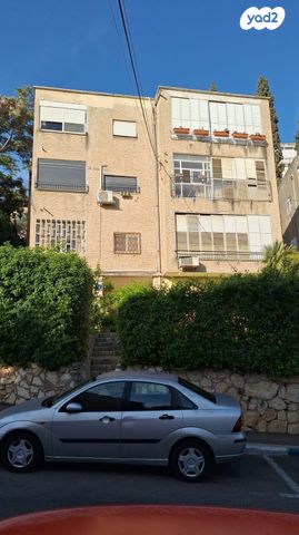 דירה, הס 12, הדר עליון, חיפה