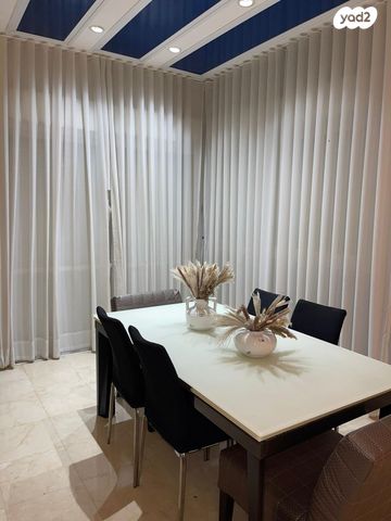 גג/ פנטהאוז, שדרות ירושלים 12, מרכז העיר דרום, נתניה