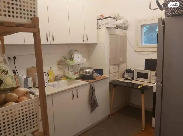 דירה, לביא 8, מעונות פועלים, גבעתיים