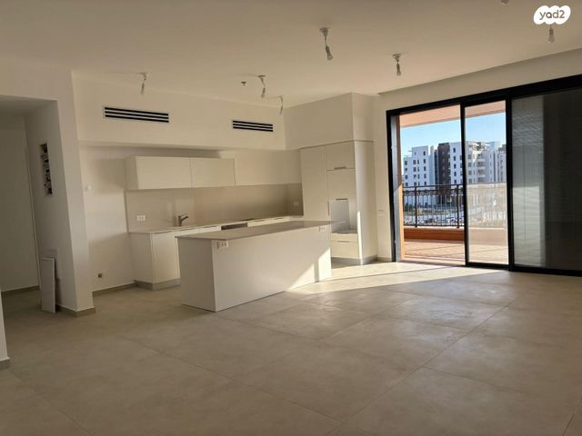 יצחק שמיר 30