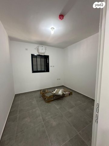 דירה, לאה גולדברג 16, צפון נס ציונה, נס ציונה