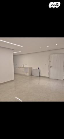 דירה, הארז 1, גבע בנימין, אדם - גבע בנימין