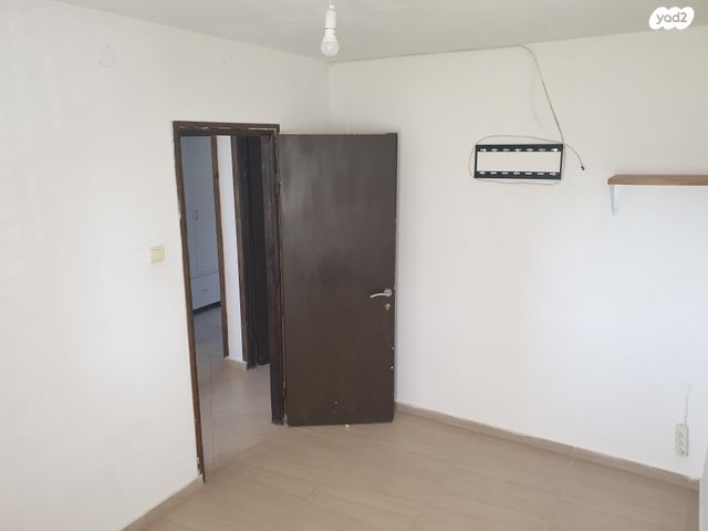 דירה, דרך בן גוריון 32, אבן גבירול, רחובות