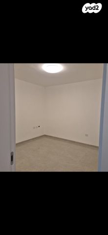 דירה, הארז 1, גבע בנימין, אדם - גבע בנימין