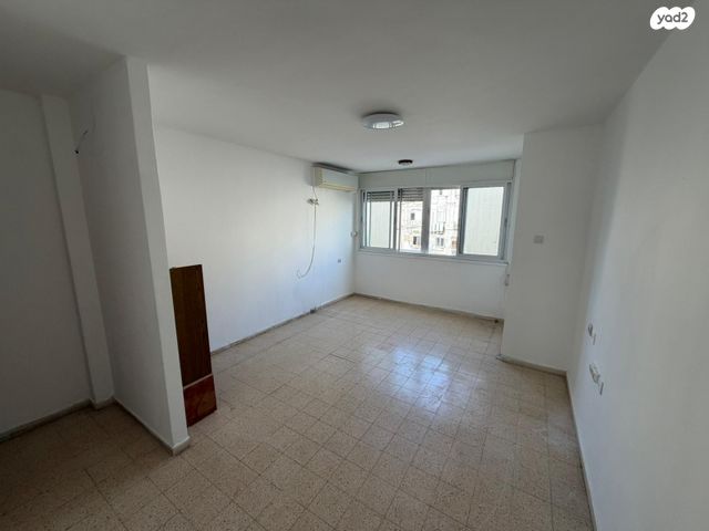 דירה, משה שפירא 10, קרית ים ב', קרית ים