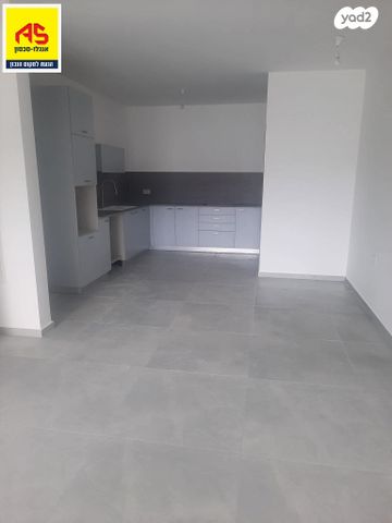 דירה, אריה עוזר, אפרידר, אשקלון