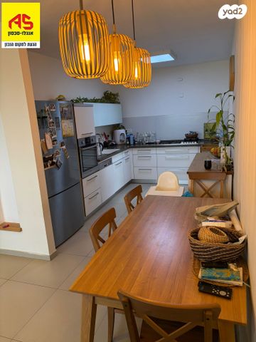 דירה, ארלוזורוב, הרצליה הצעירה, הרצליה