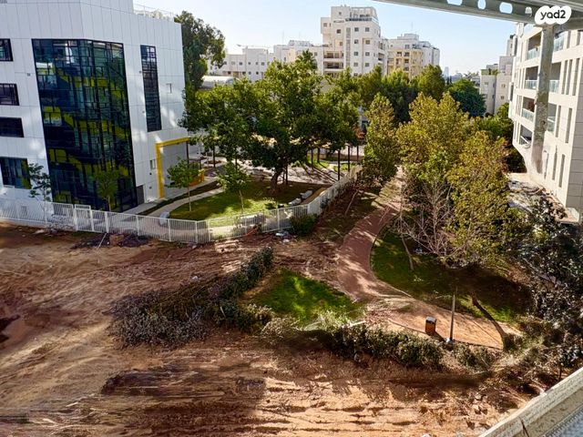 דירה, הגנים, נווה גן, רמת השרון