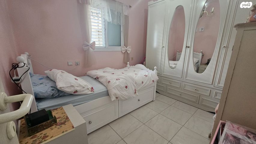 דירה, הנוטרים 2, אגרובנק, חולון