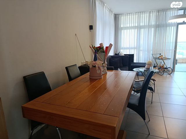 דירה, חיל האוויר, נווה חוף, ראשון לציון