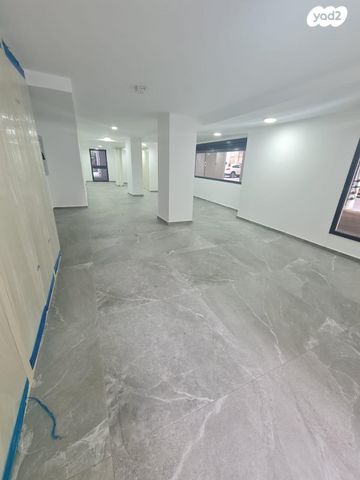 דירה, הנביאים 13, הנביאים, בת ים