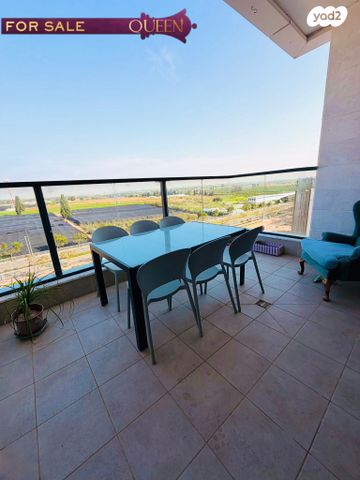 דירה, נווה זמר, רעננה