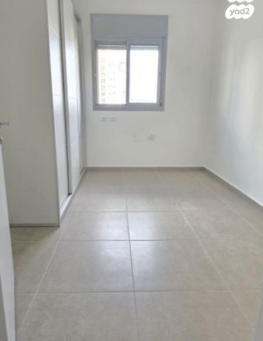 דירה, שער הגיא, יקנעם עילית