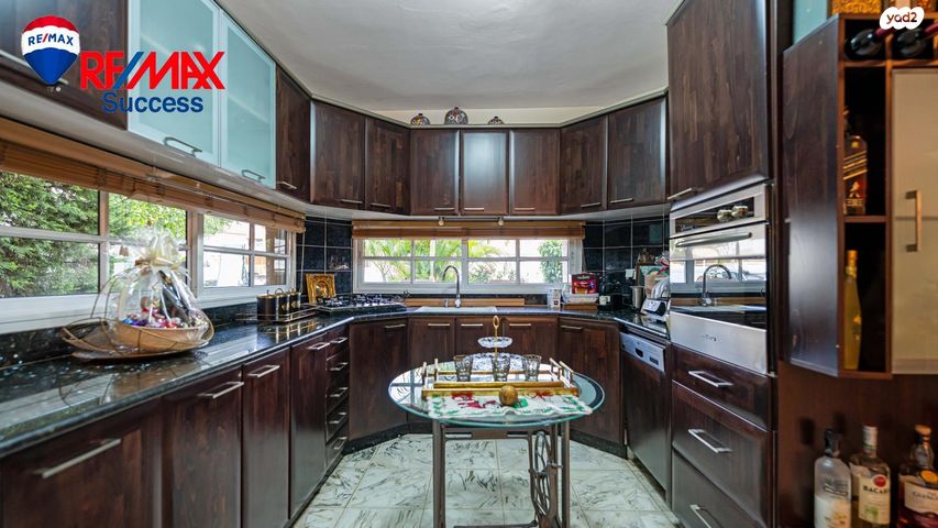 מגרשים, שיקמה 6, לוד הצעירה, לוד