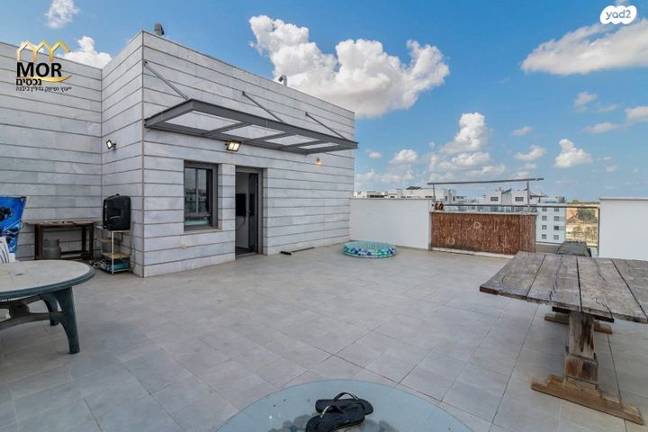 דופלקס, נאות שמיר, יבנה